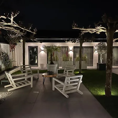 Bed & Breakfast Bubbles&bites