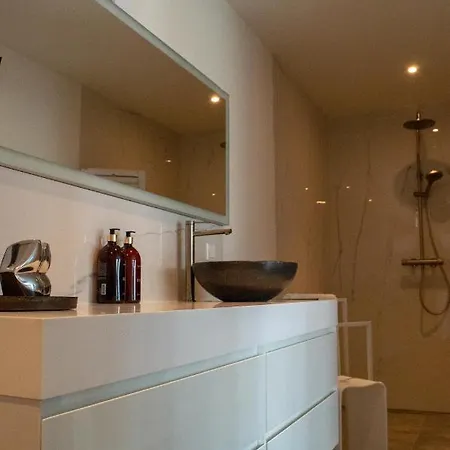 Bed & Breakfast Bubbles&bites Oostvoorne