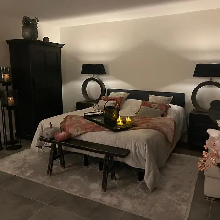 Bubbles&bites Bed & Breakfast Oostvoorne