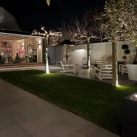 Bubbles&bites Bed & Breakfast Oostvoorne