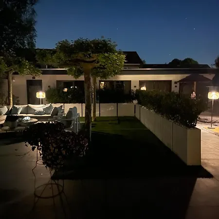 Bed & Breakfast Bubbles&bites