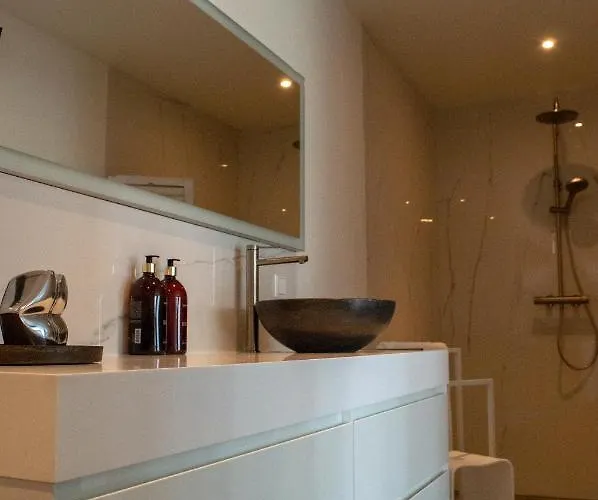 Bed & Breakfast Bubbles&bites Oostvoorne