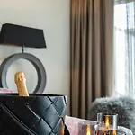 Bubbles&bites 4* 우스트부르네