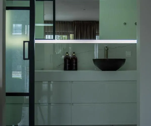 Bed & Breakfast Bubbles&bites Oostvoorne