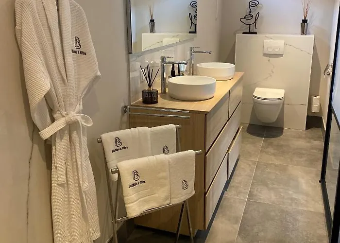 Bed & Breakfast Bubbles&bites